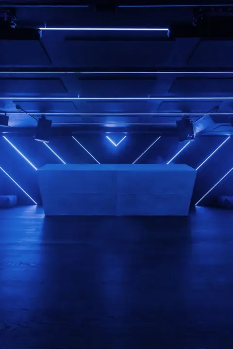 Zum Projekt LEXY Club