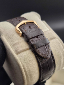 Cartier Tank Louis Medium product image 4