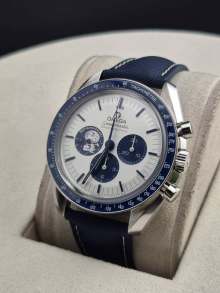 Omega Speedmaster Snoopy catalogue image