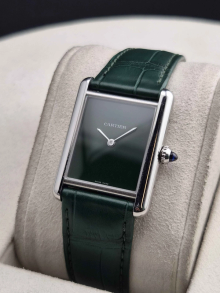 Cartier Tank Must Large catalogue image