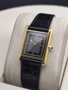 Cartier Tank Must Large catalogue image