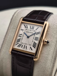 Cartier Tank Louis Medium product image 1