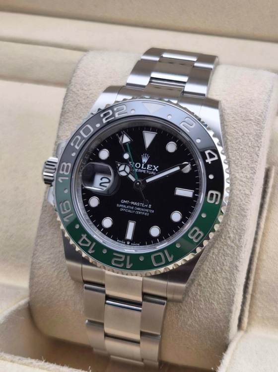 Rolex  GMT Master II