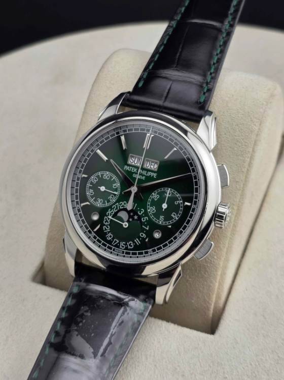Patek Philippe 5270P