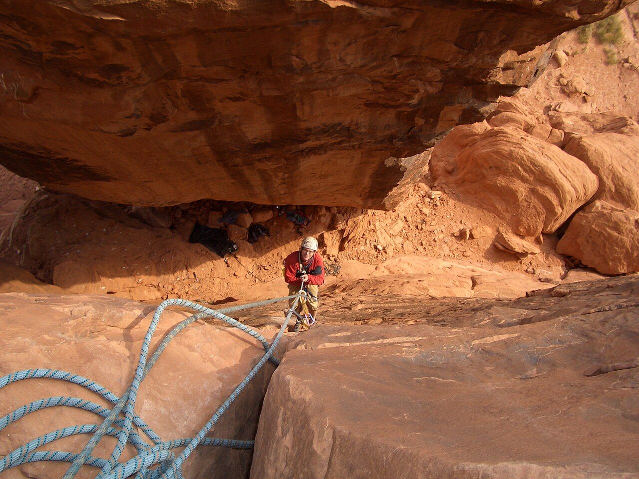 Rope Access Equipment Manufacturer Guide: Ascenders and Descenders