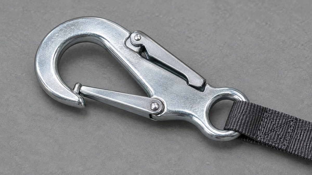 Fall Protection Snap Hook Types: A Selection and Sourcing Guide