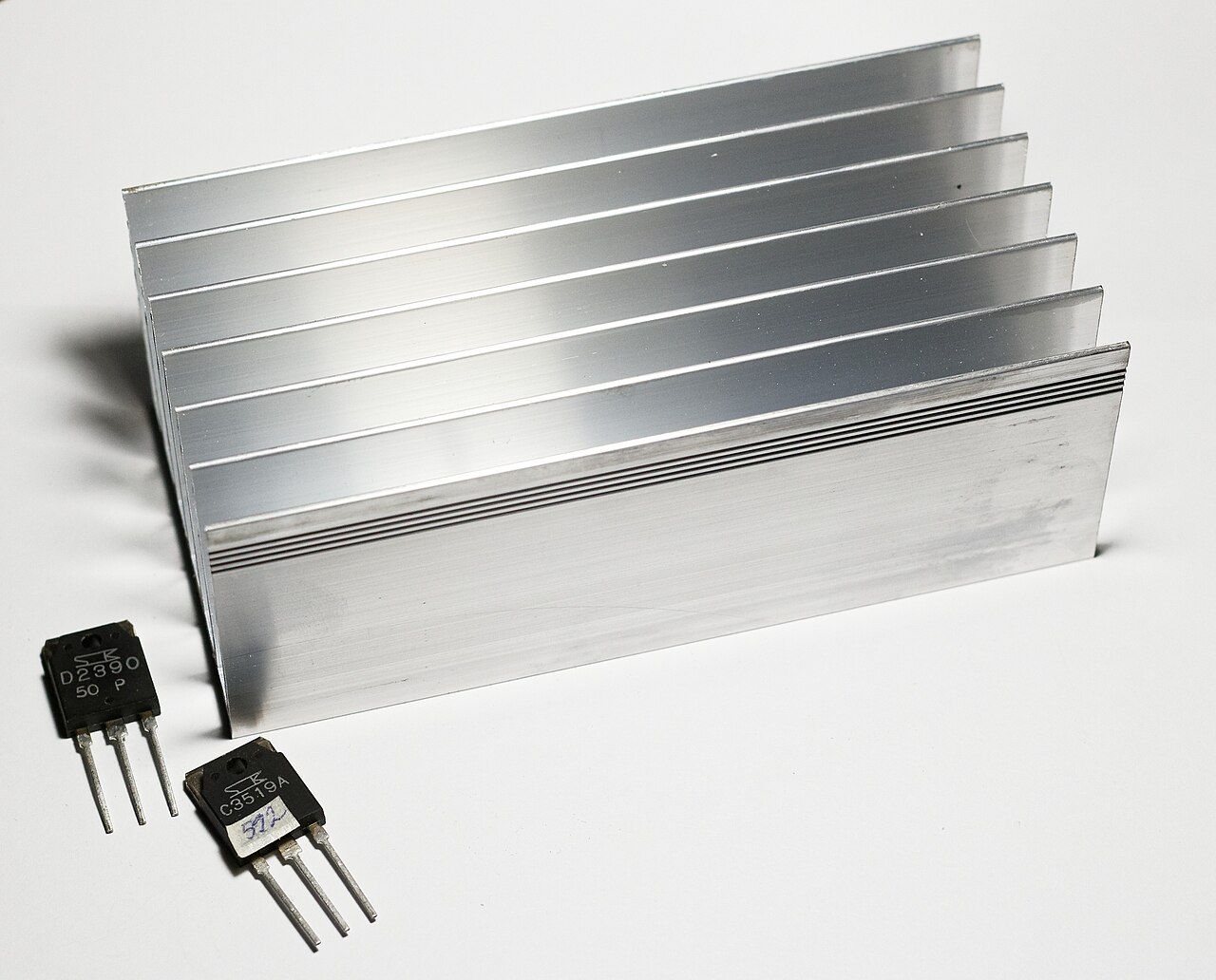 CNC Machining for Data Center Hardware: Tolerances, Materials, and What to Look for in a Supplier