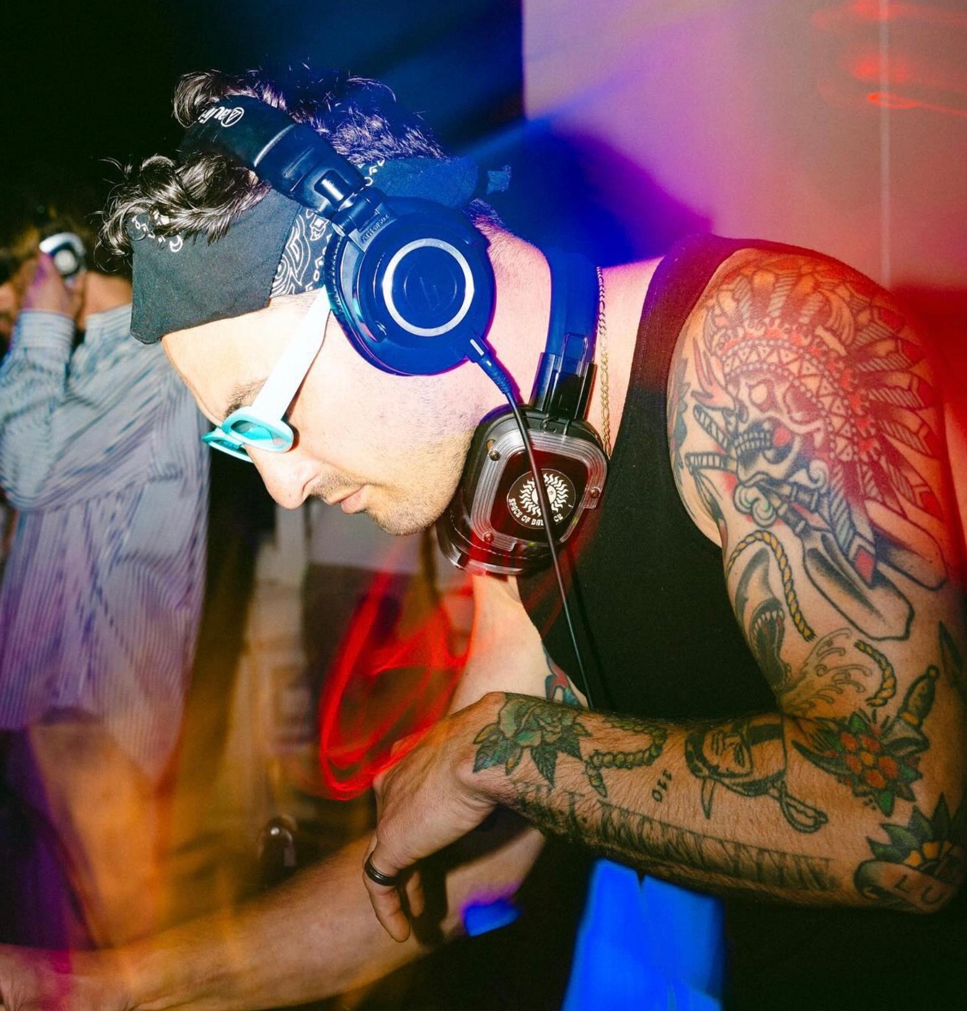 Photo of Entertainer