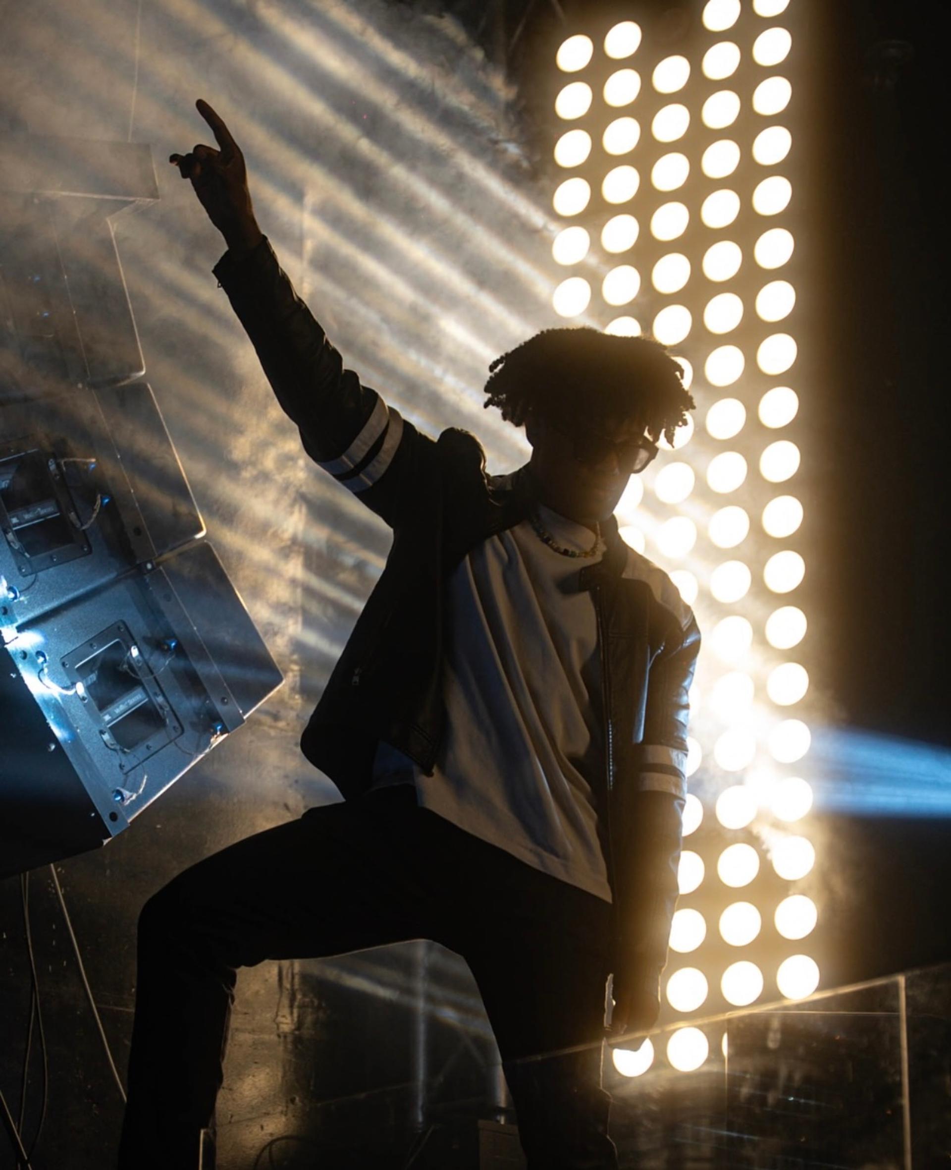 Photo of Entertainer