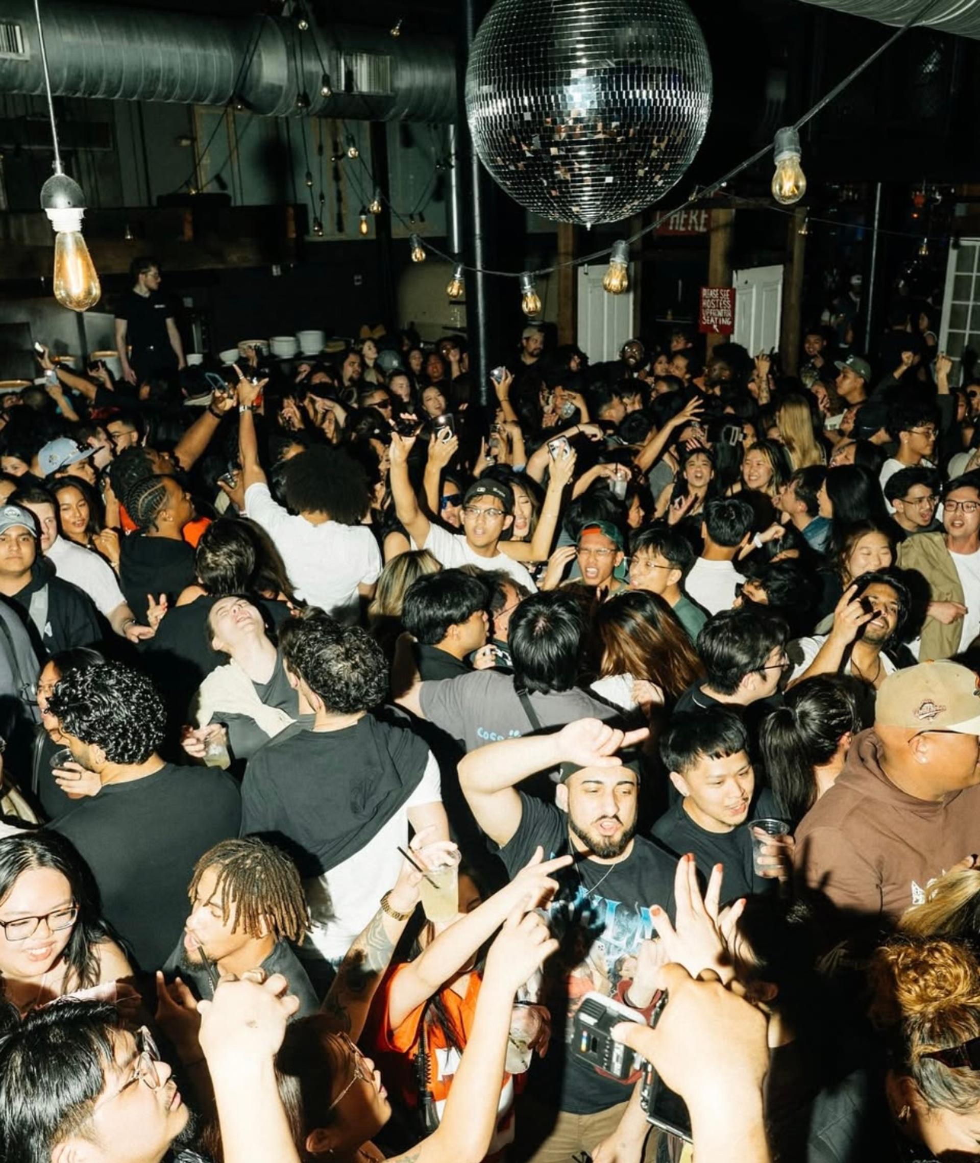 Photo of Entertainer