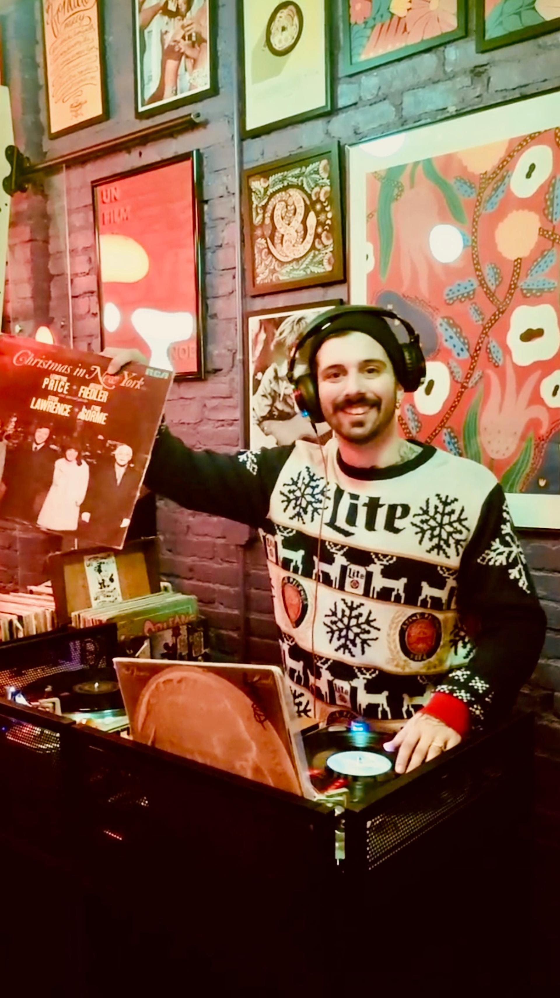Photo of DJ