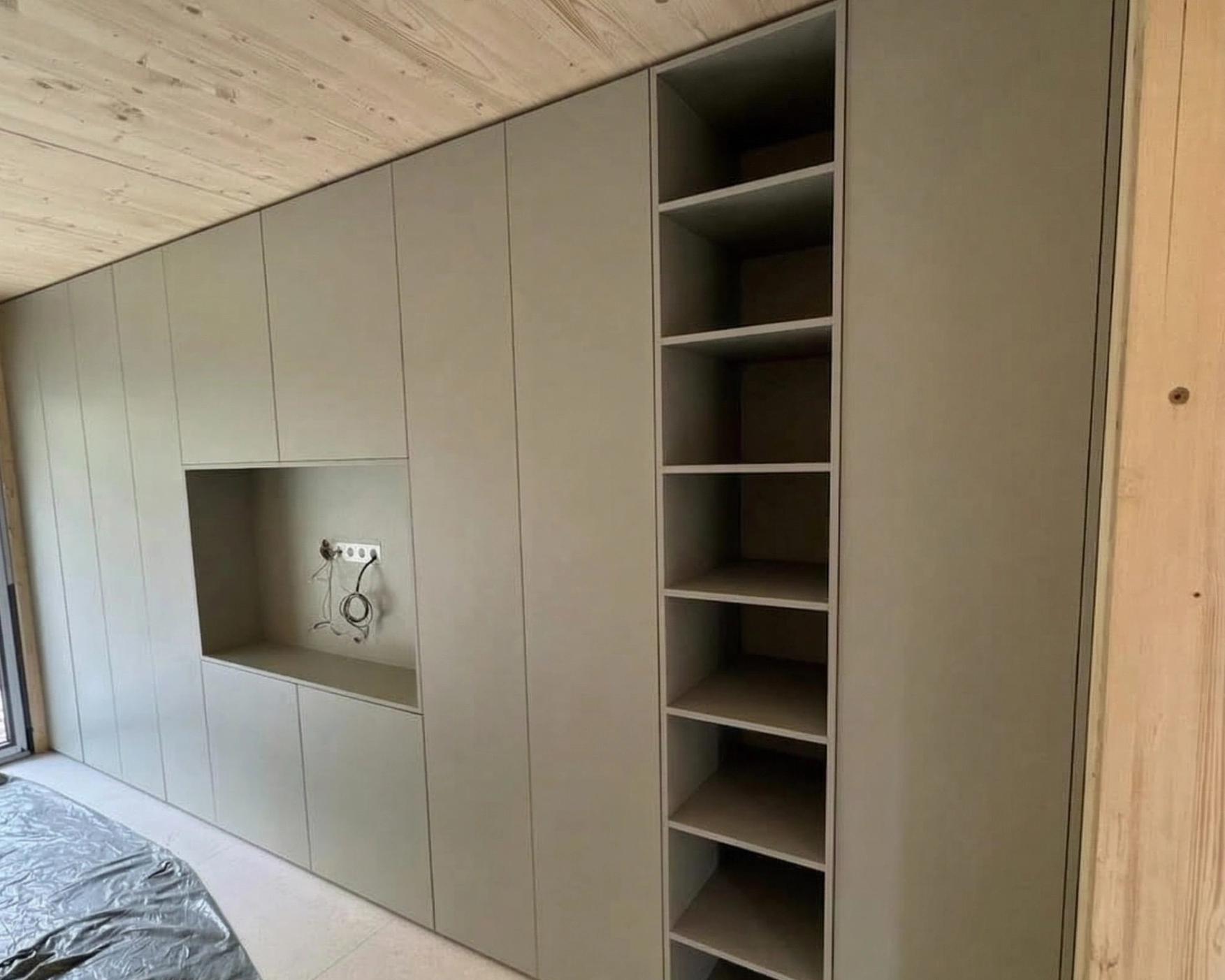 Unutrašnjost ormara