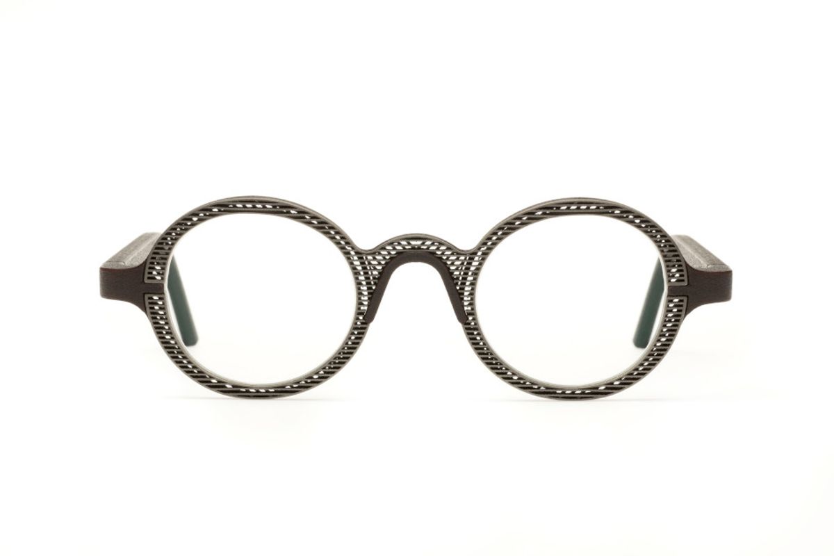 HOET COSTUME U1