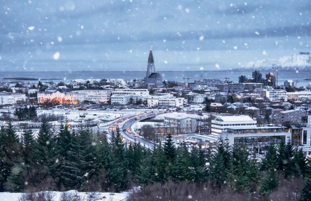 What to Wear in Iceland in January 2025: A Full Guide