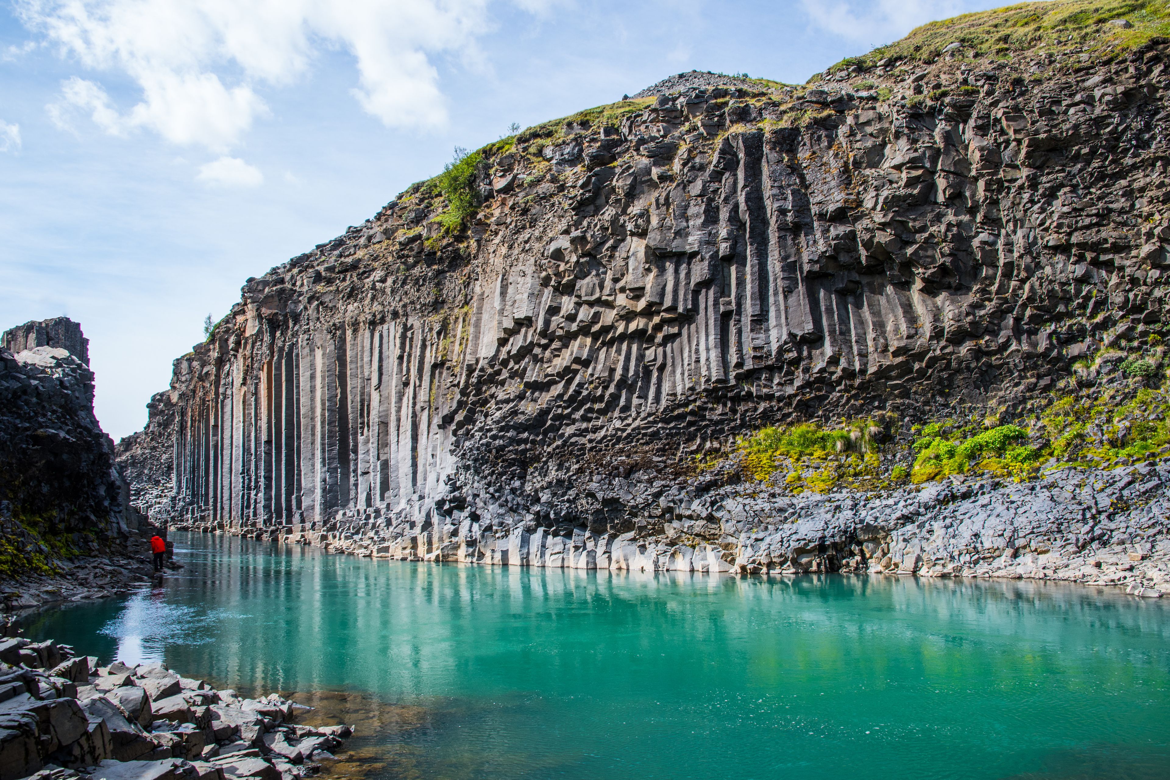 A view of Stuðlagil Canyon, iceland's hidden gems