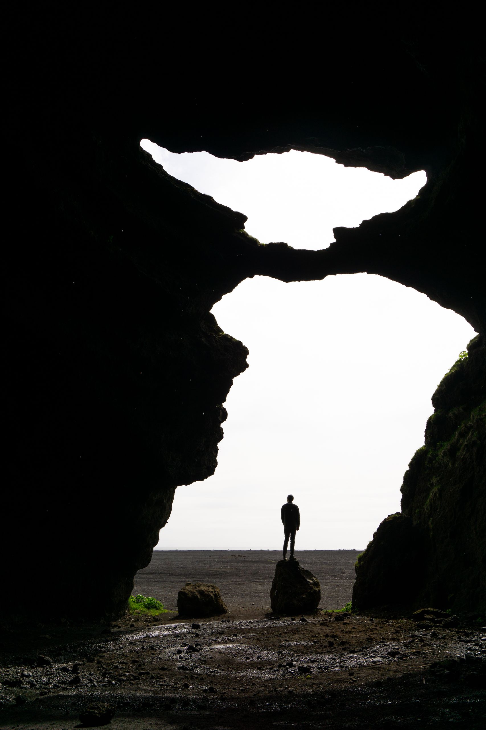 Hjörleifshöfði cave, Iceland