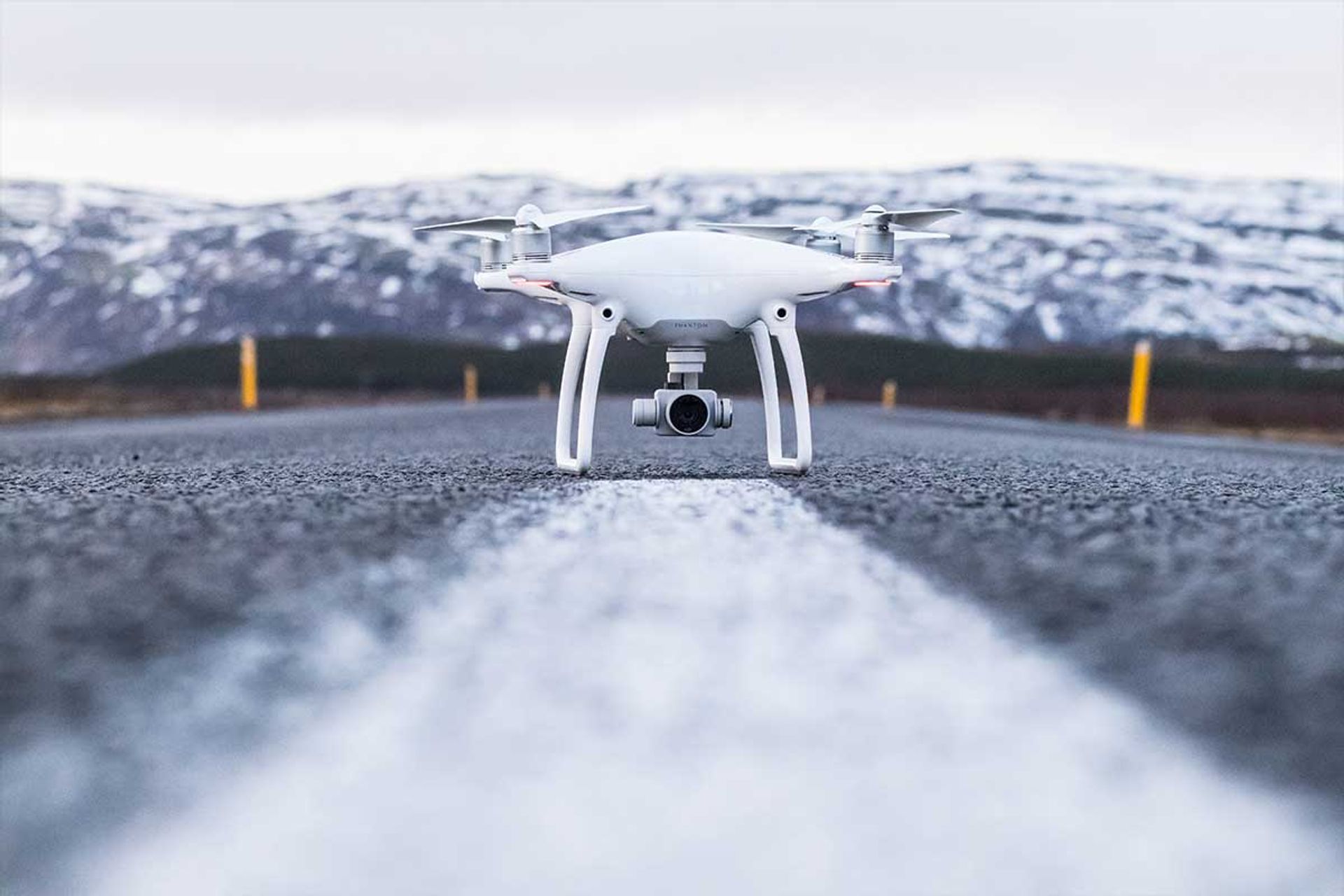 Drone in Iceland