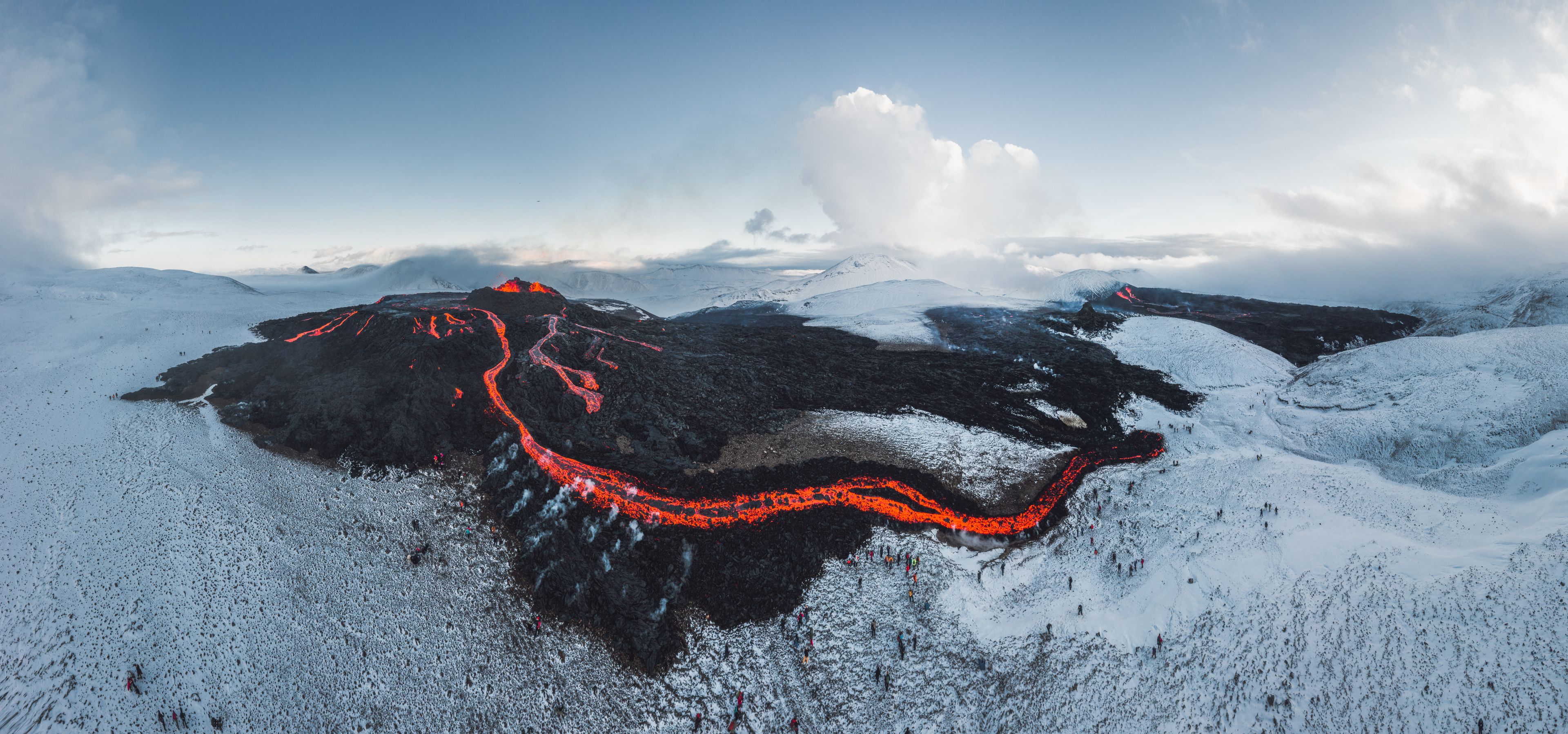 Fagradalsfjall Volcano erupting