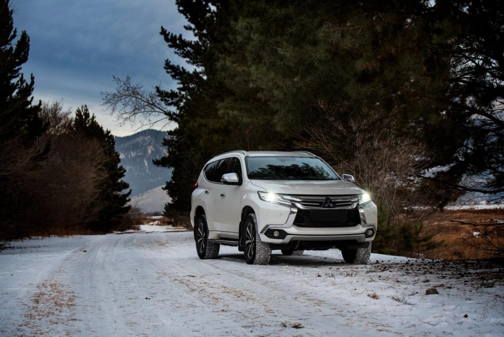 The best car to rent to ride through Iceland: Mitsubishi Pajero