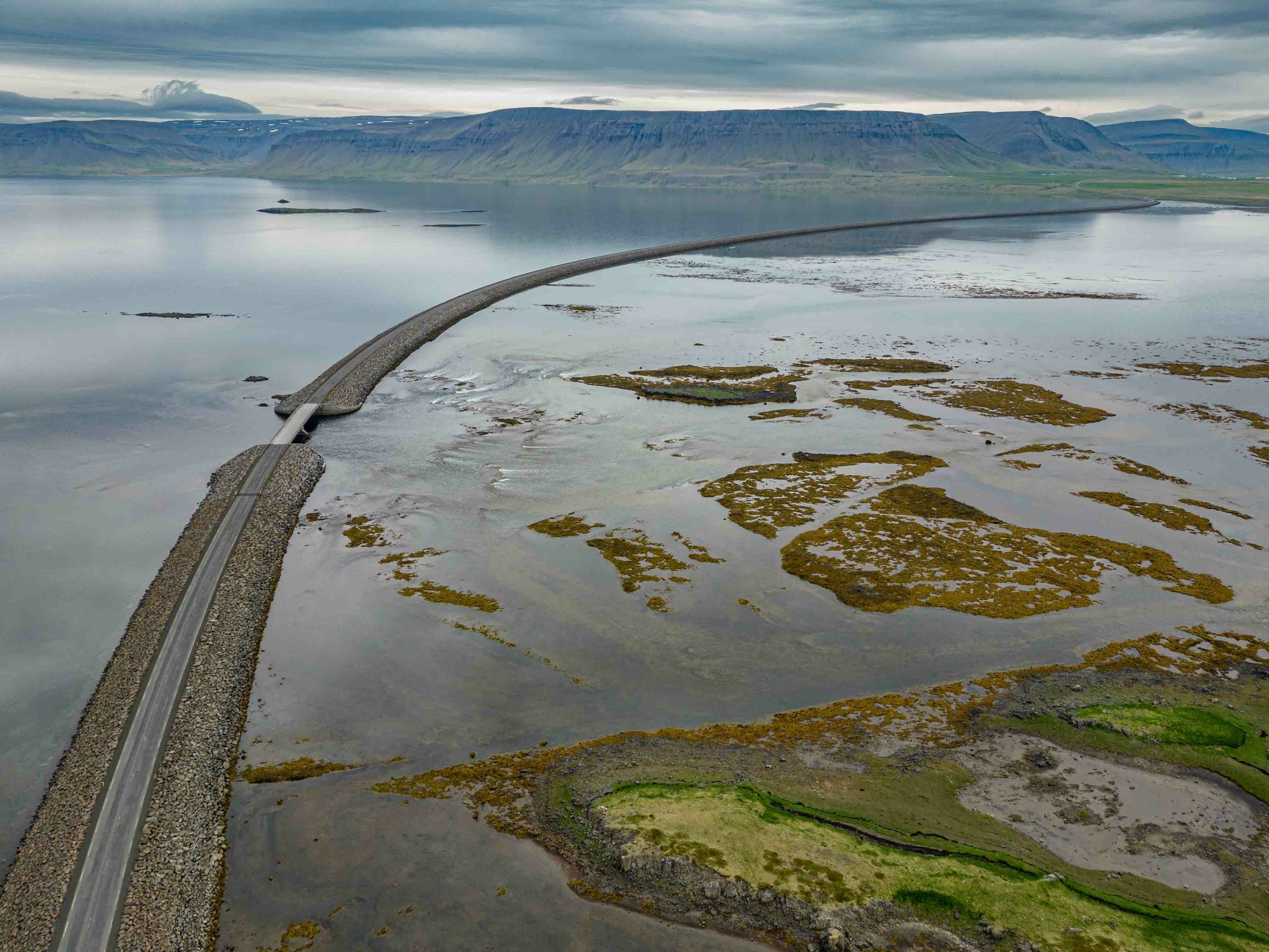 Foto aérea de la Ruta 60 en Islandia