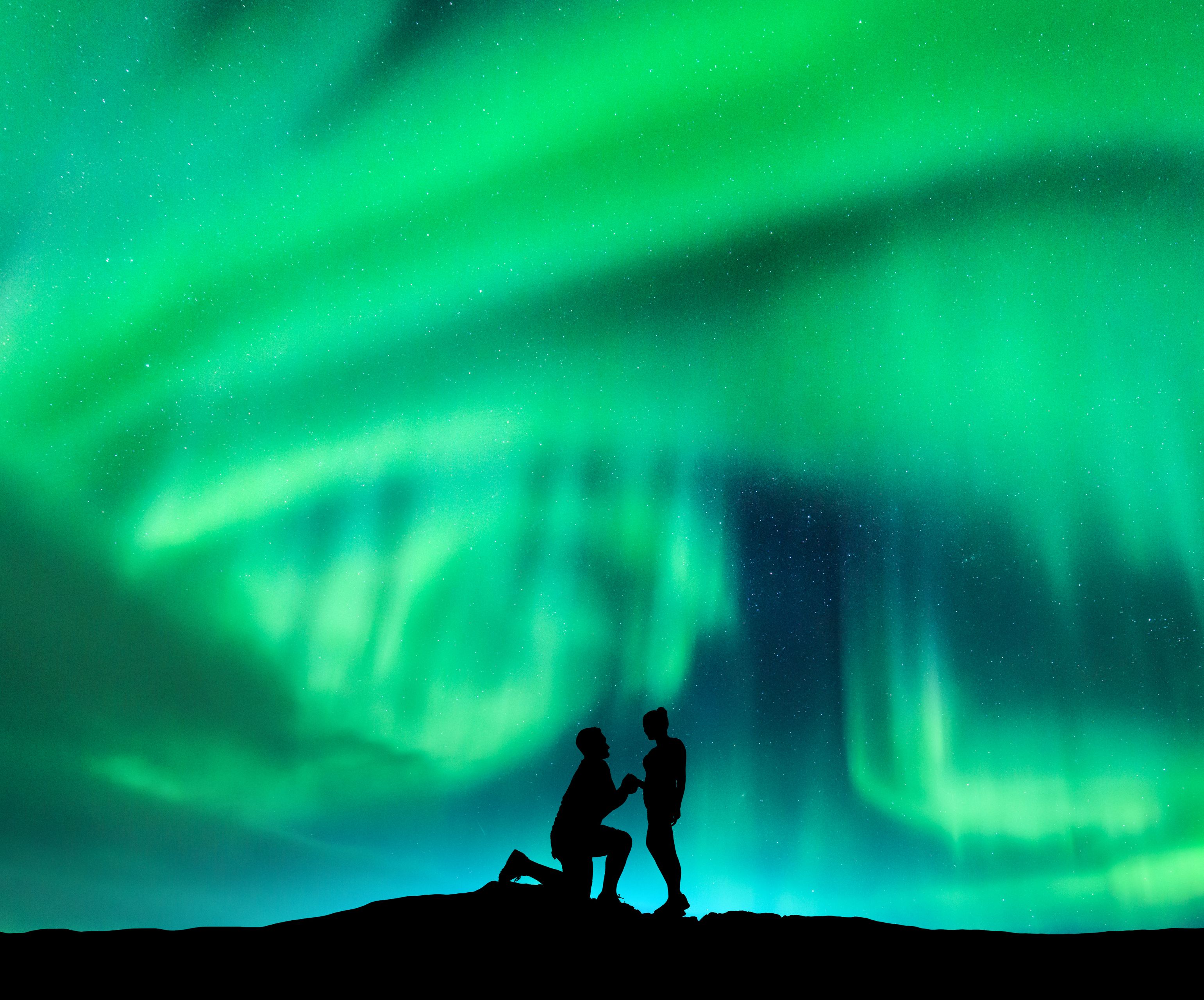 marriage proposal and northern lights, Iceland