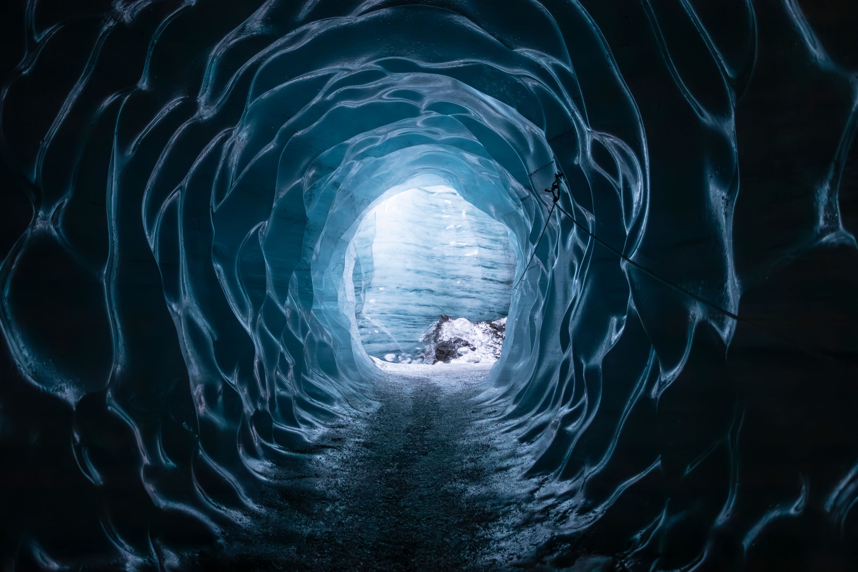 Cueva de Hielo Katla: Maravilla Natural en Islandia