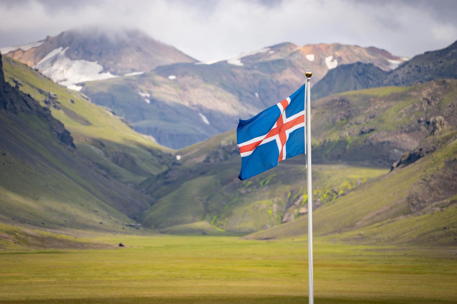 Flag of Icelandic