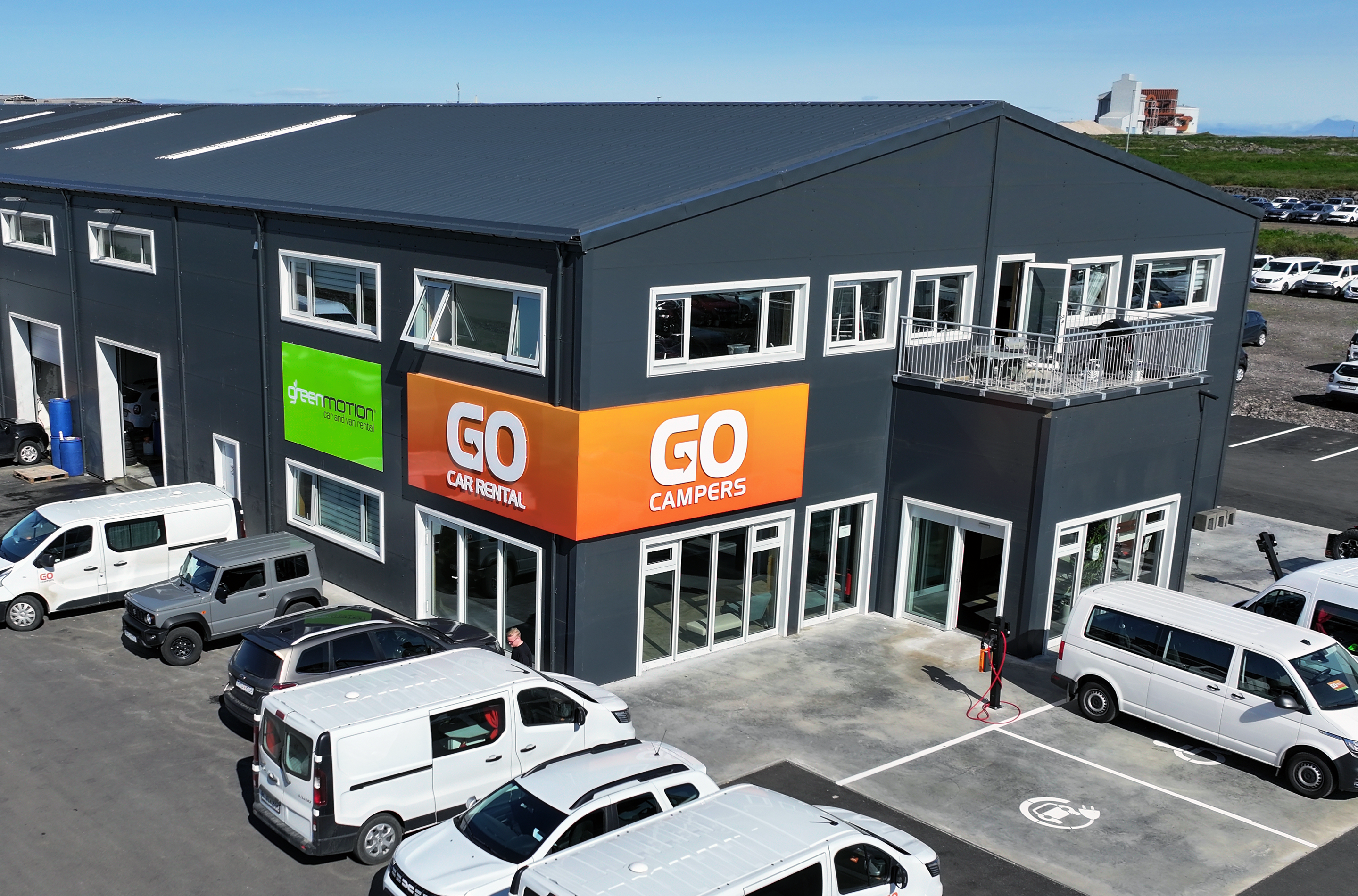 Go Car Rental 冰岛在Keflavik机场附近的新办公室。