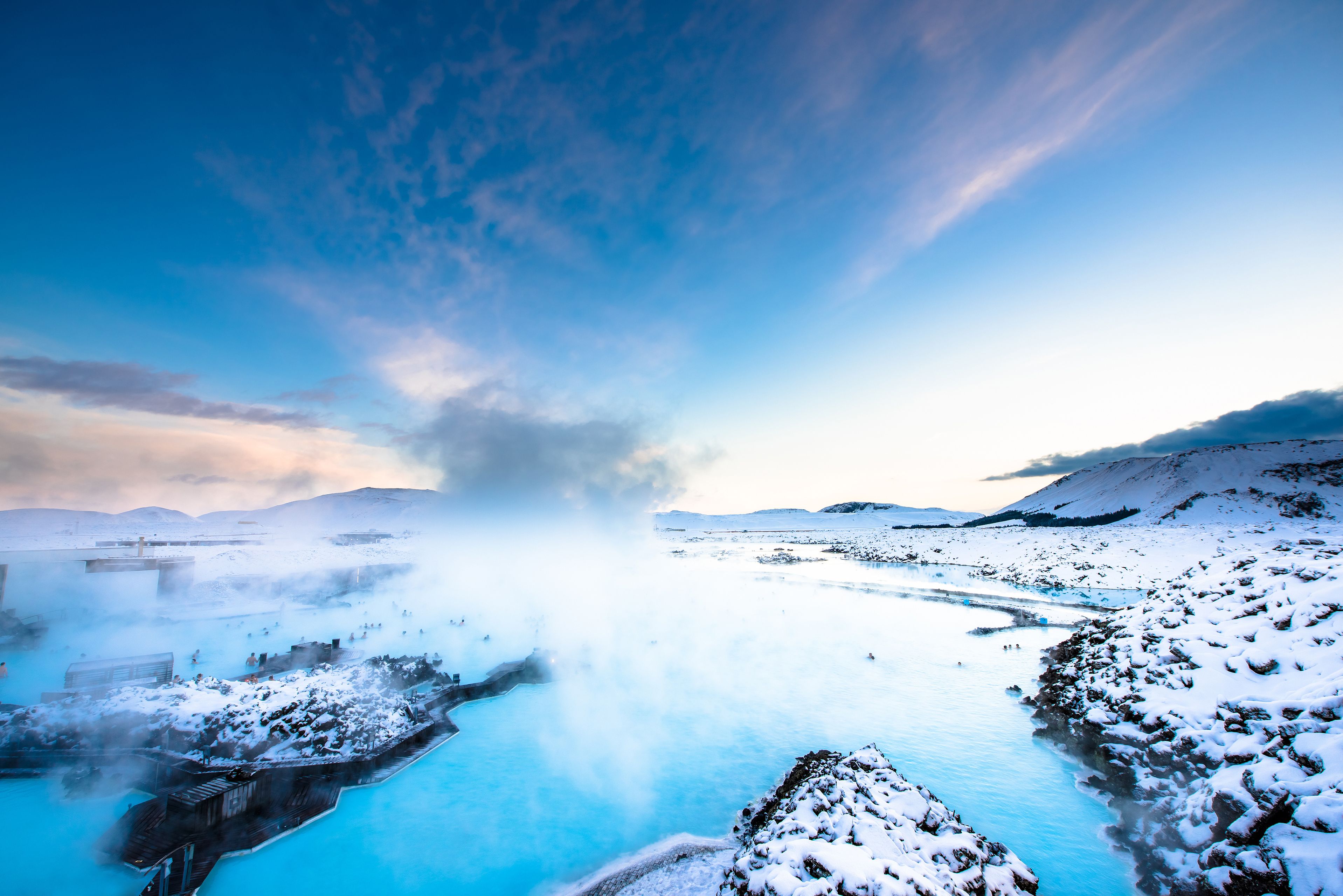 Ein Blick auf die Blaue Lagune in Island im Januar