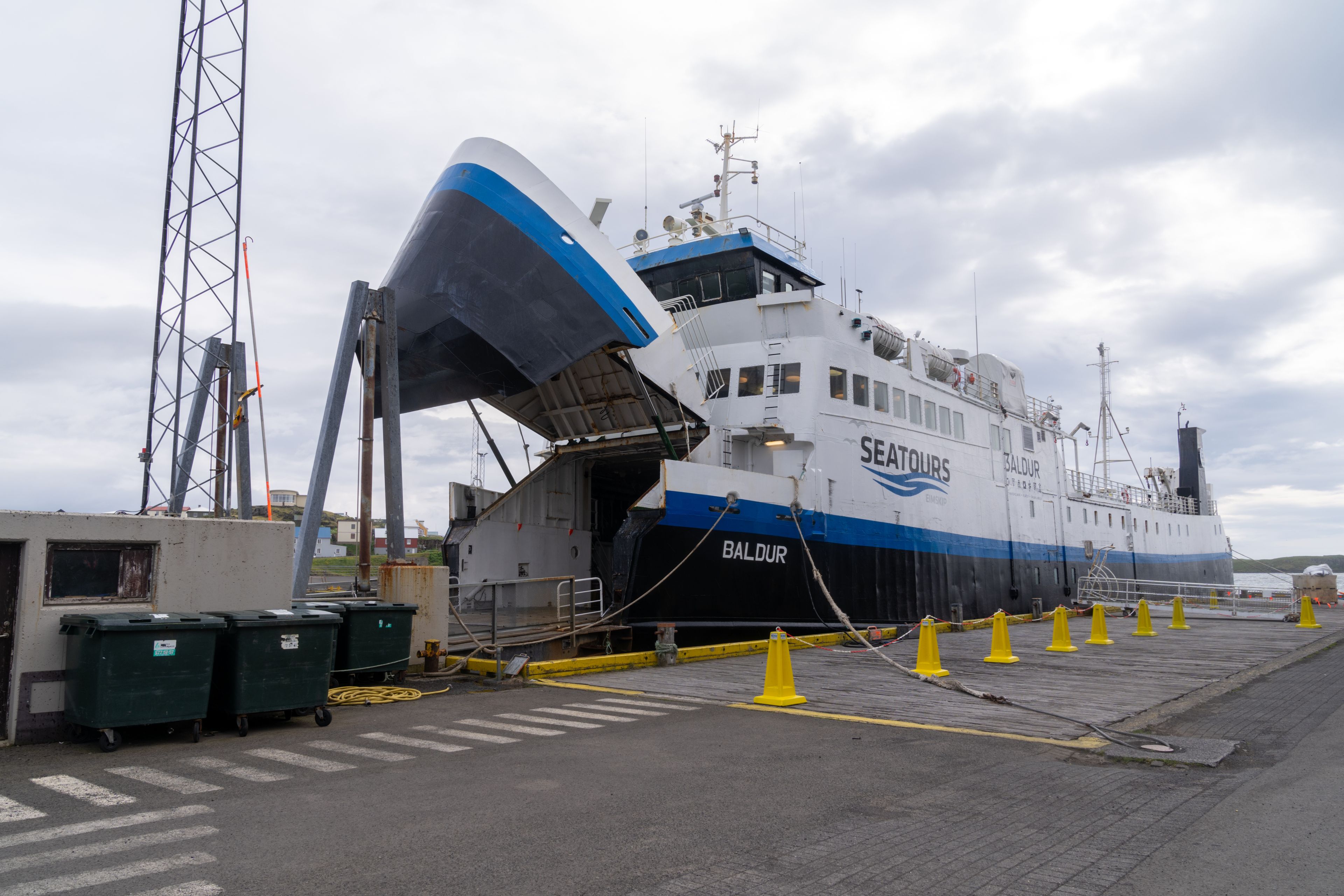 Ferry Baldur Seatours from Sugandisey Island