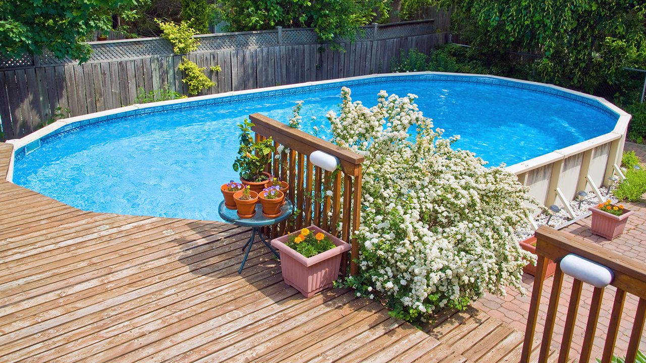 above-ground-pool-deck-ideas-on-a-budget