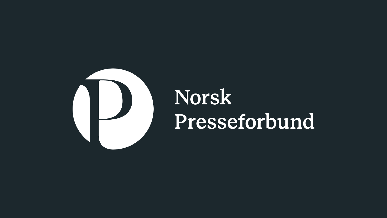 Norsk Presseforbunds logo på mørk bakgrunn.