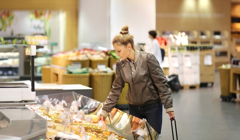 customer selecting food products