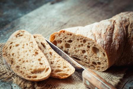 RICETTA DOLCE O SALATA? 4 MODI PER RIUTILIZZARE IL PANE RAFFERMO