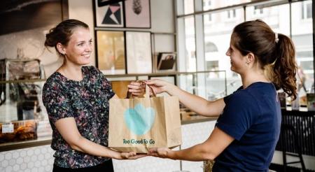 18 Maio - Em 2021 a Too Good To Go assume-se Carbon Neutral+ e celebra 52 milhões de Magic Boxes salvas