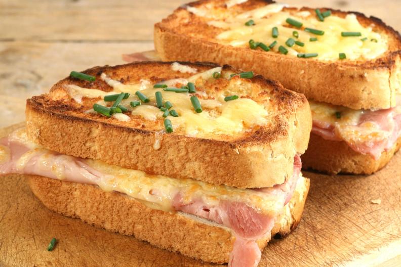 Le croque monsieur au pain rassis