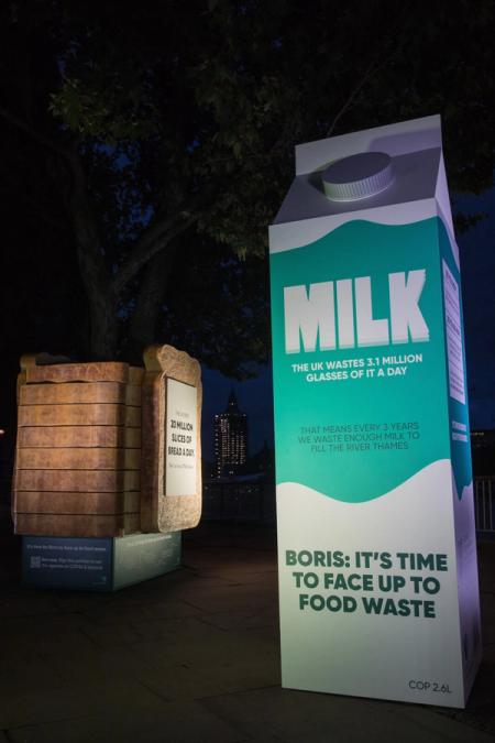 Giant sculptures installed on London’s South Bank