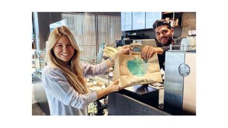 Partnerschaft mit Starbucks: Kaffee und Snacks vor der Verschwendung retten