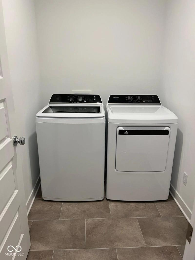 3 BEDROOM, 3 BATH FOR LEASE - Gallery 3