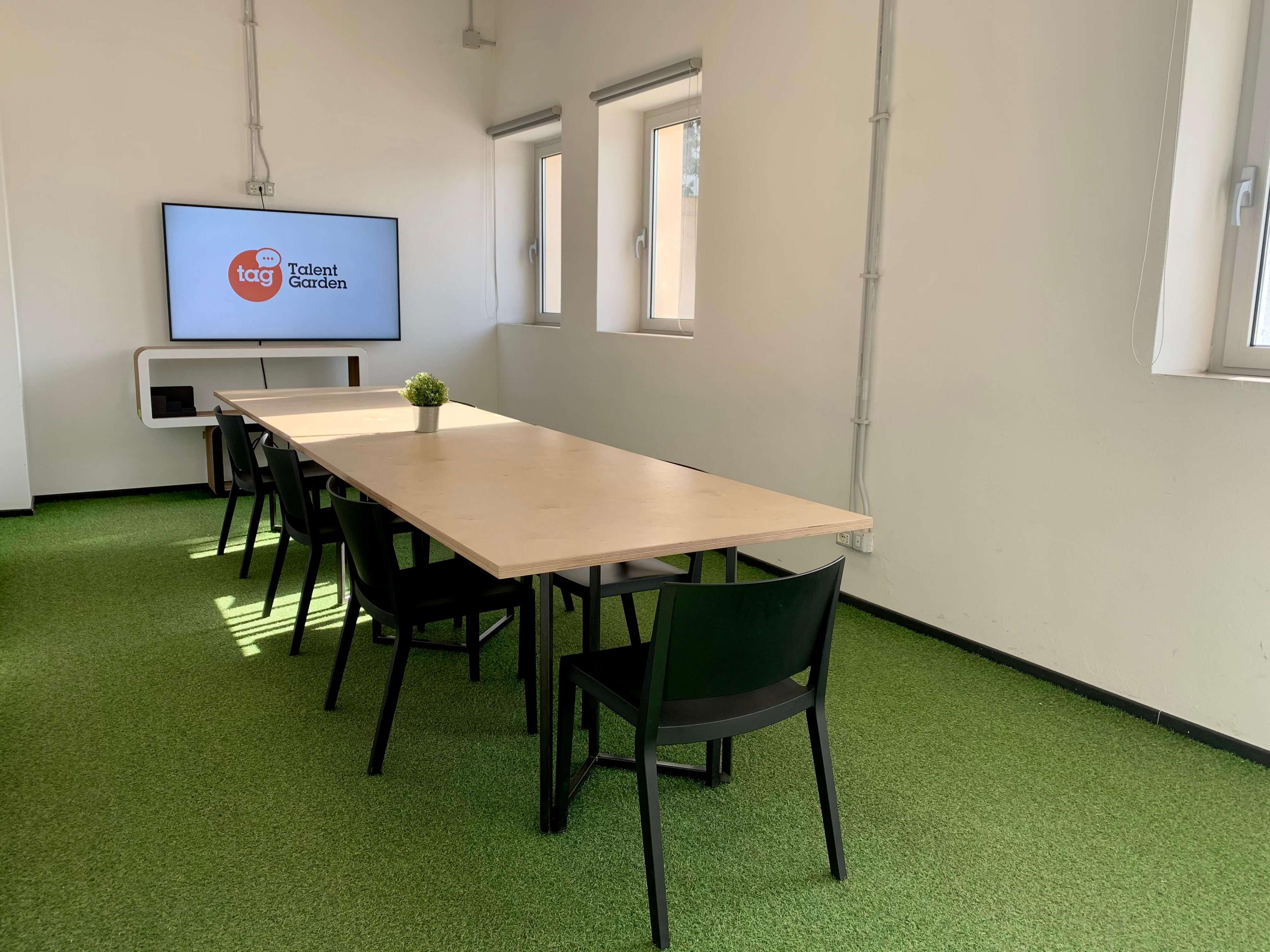 Photo of meeting room in Rome