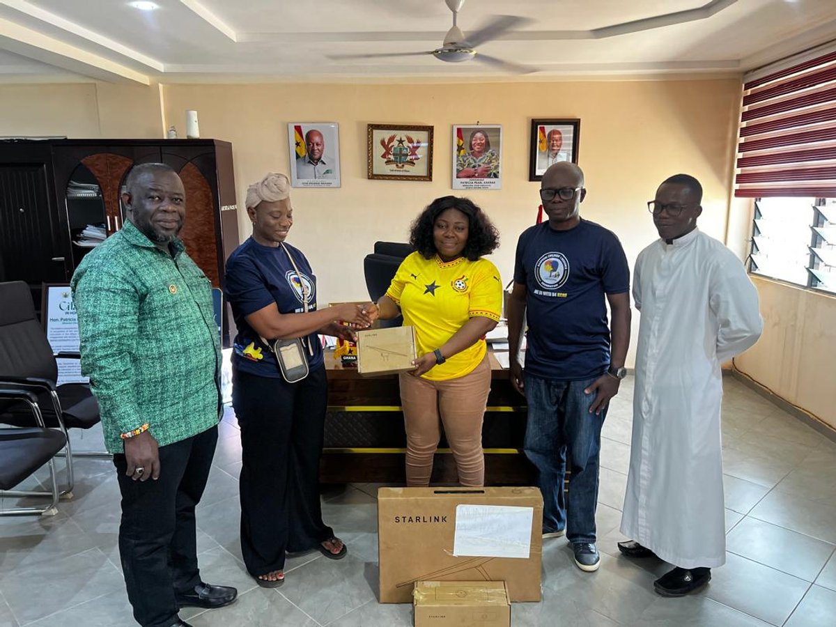 Starlink equipment handover to school official, Wa Upper West Region
