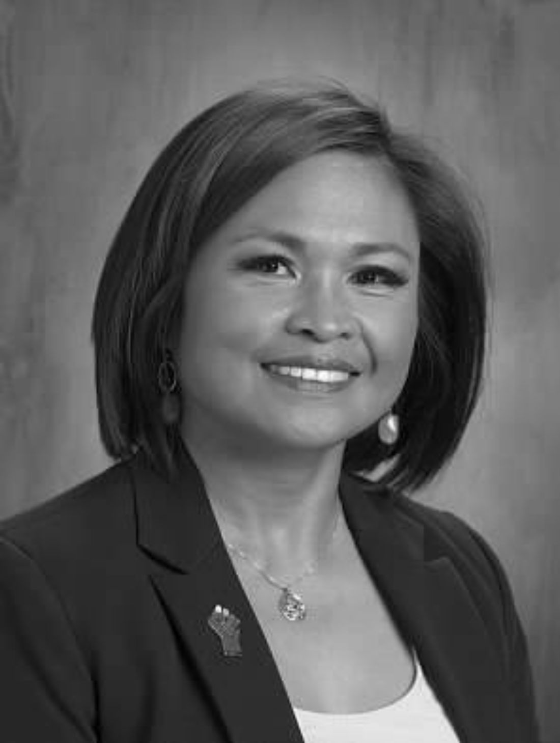Photo of Dr. Marissa Winmill