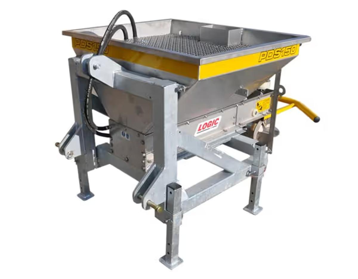 PDS150T Small Tractor Hydraulic Salt Spreader