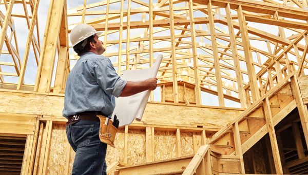 Can a builder claim contribution from its subcontractor if works are defective?