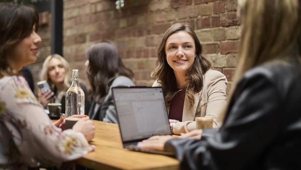 Who Should Sign the Contract? Owners Corporations vs Lot Owners and Repair Responsibilities in Victoria