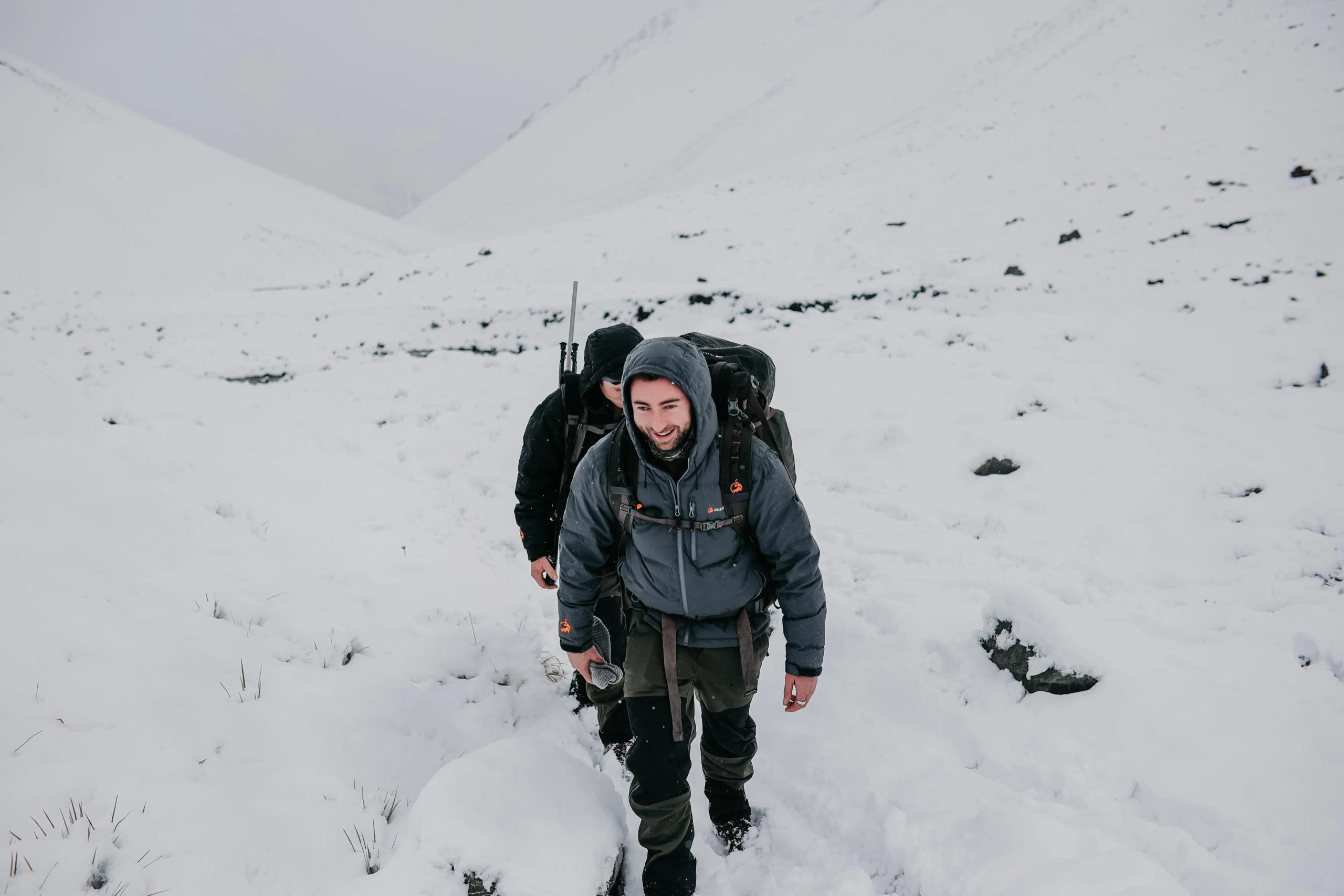 Best Puffer Jacket Guide 2026: Down vs Synthetic Insulation | Bushbuck