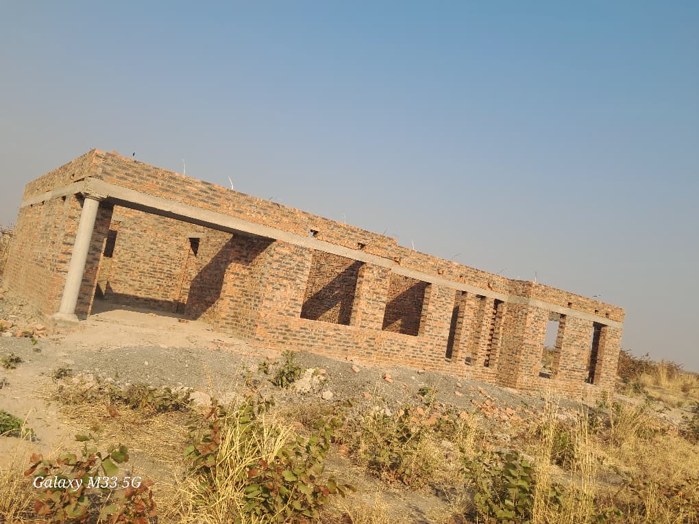 Residential house - Thumbnail 3