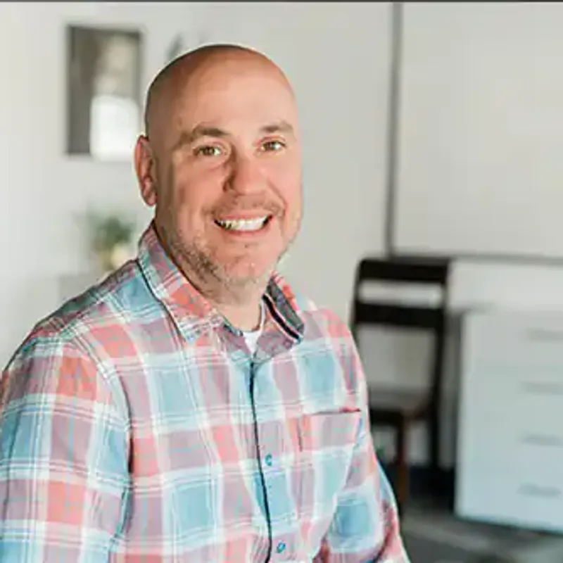 Barret W | Growth Marketing Strategist Barret W | Growth Marketing Strategist