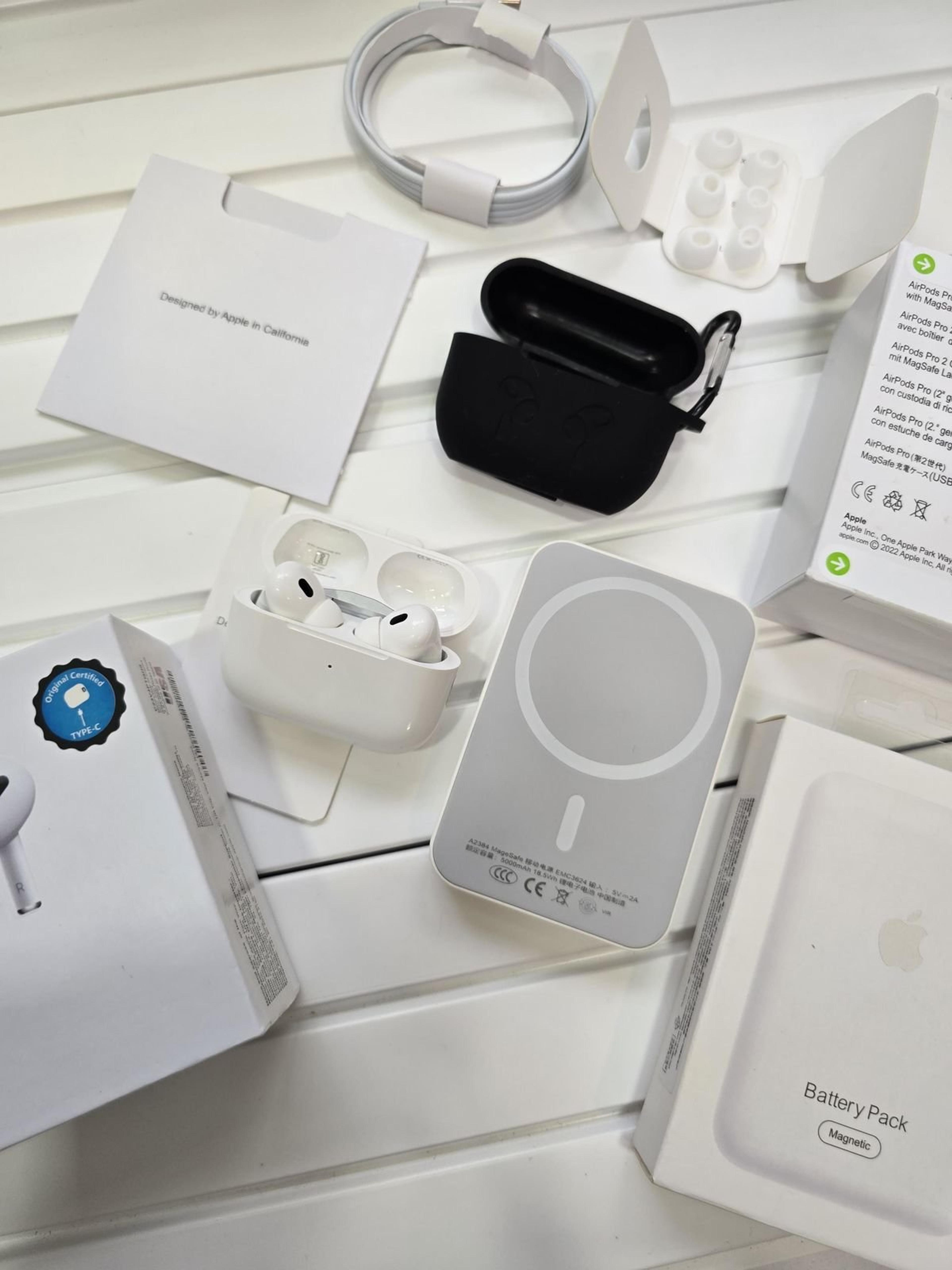 AirPods Pro 2 ANC & MagSafe Power Bank Combo