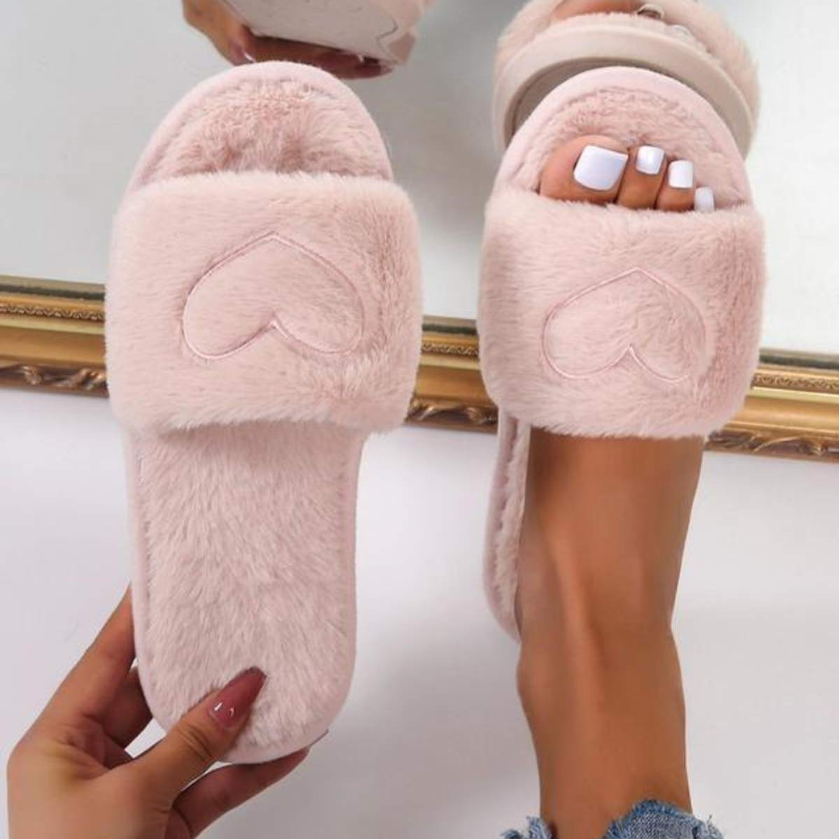 Fuzzy Slippers For Women With Embroidered Design And Soft Sole